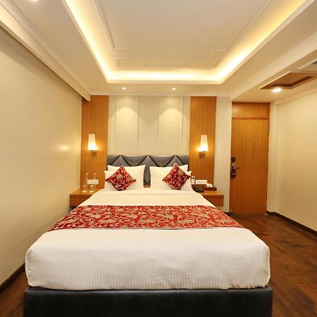 Hotel Blanco Srīnagar 外观 照片