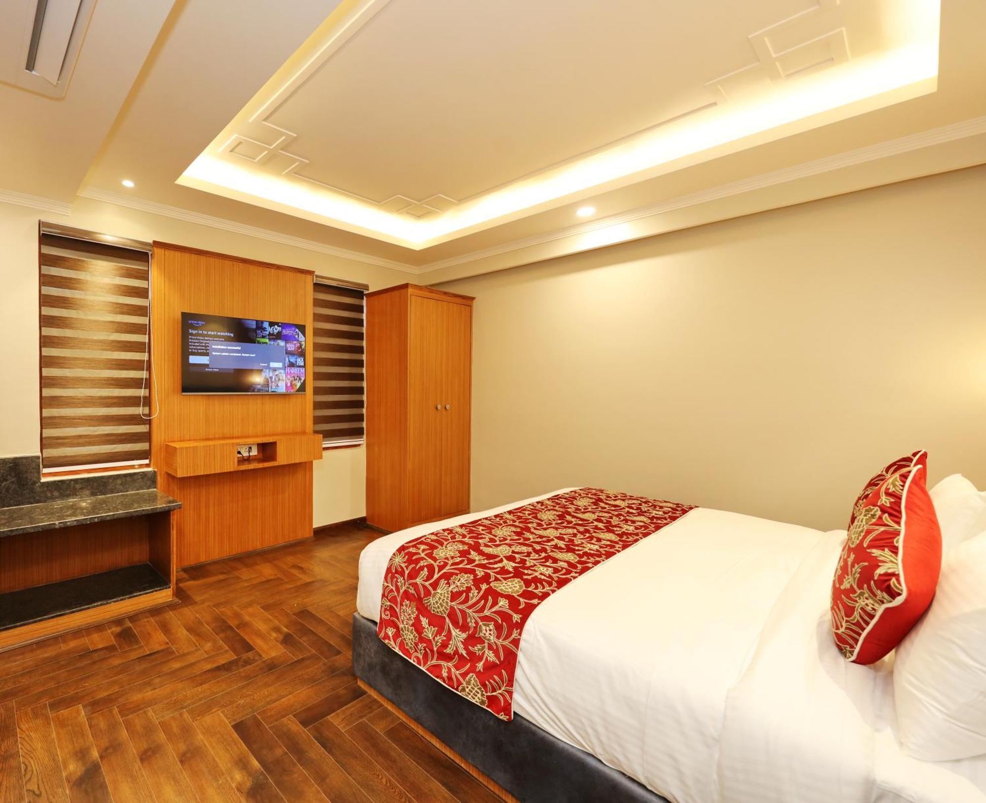 Hotel Blanco Srīnagar 外观 照片