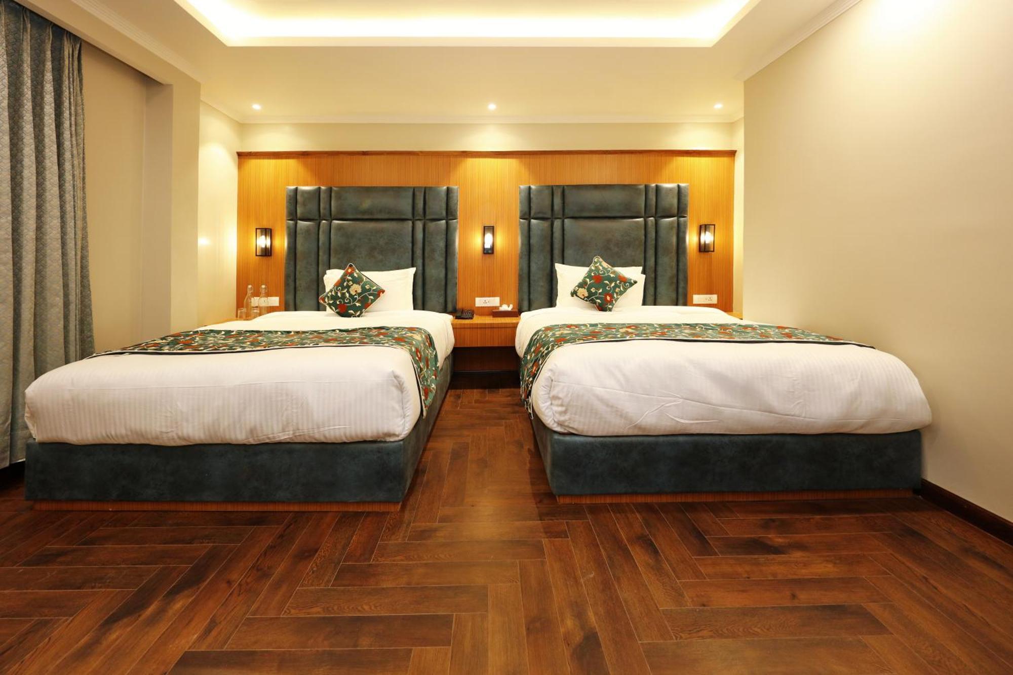 Hotel Blanco Srīnagar 外观 照片