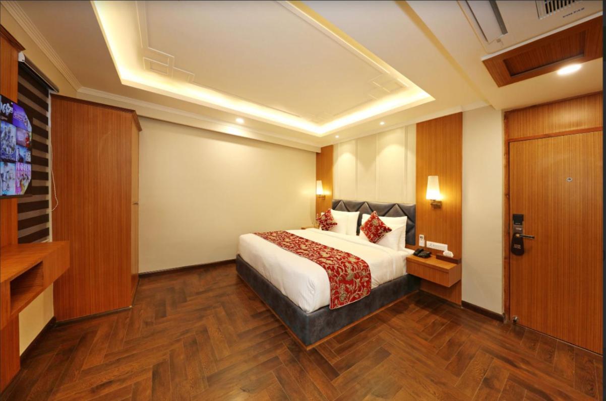 Hotel Blanco Srīnagar 外观 照片