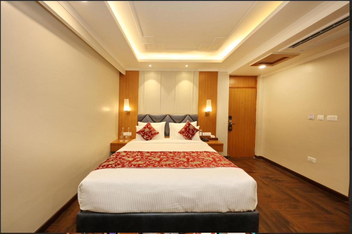 Hotel Blanco Srīnagar 外观 照片