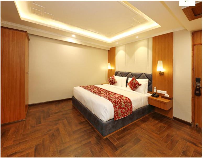 Hotel Blanco Srīnagar 外观 照片